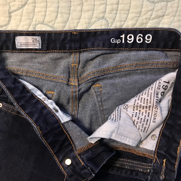 Gap Dark Wash Always Skinny Jeans - Picture 3 of 3